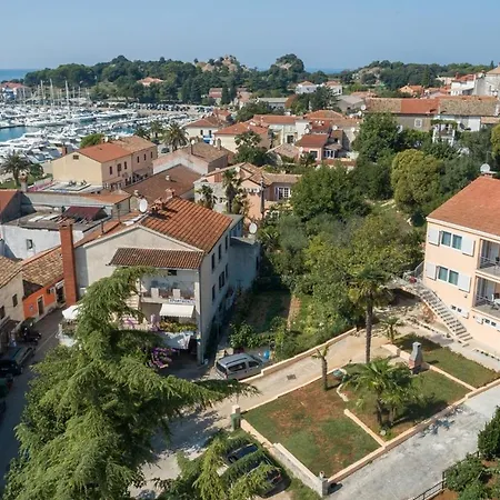 Green Palm Apartment Vrsar